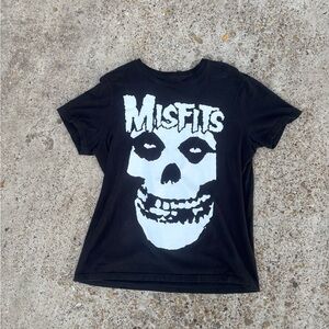 Black Graphic Tee - Short Sleeve